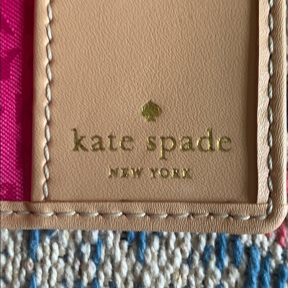 Kate spade Wellesley passport holder - Picture 5 of 6